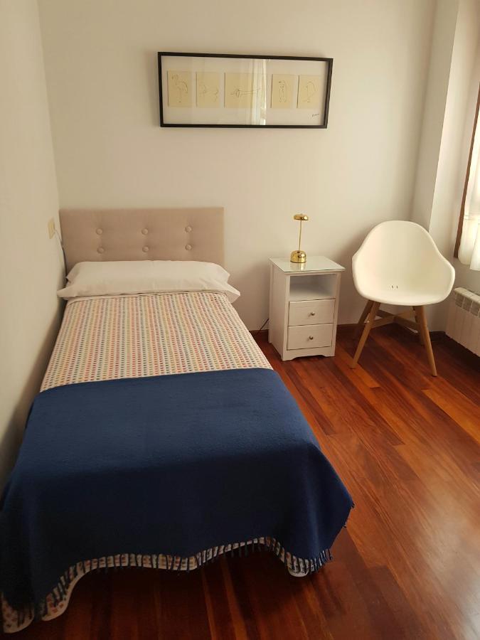 Gijon Apartamento Zarracina, 2 Habit ,2 Banos, 3 Pax Vut3313As 外观 照片